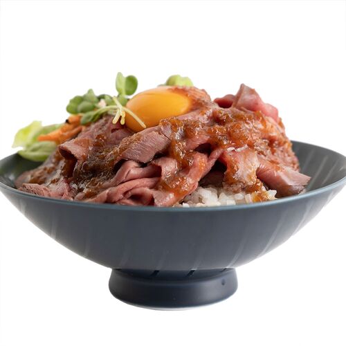兵庫 神戸肉バル「バルティロ」 赤ワイン仕立てのローストビーフ Aセット